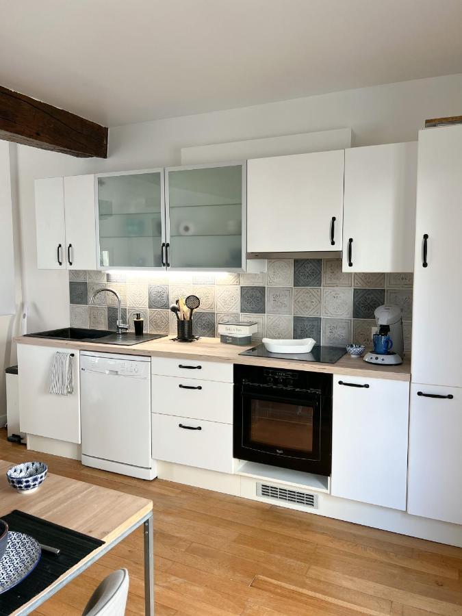 Le Rabelais, Superbe Appartement En Duplex, Proche Forteresse Et Monument Historique Chinon Eksteriør billede