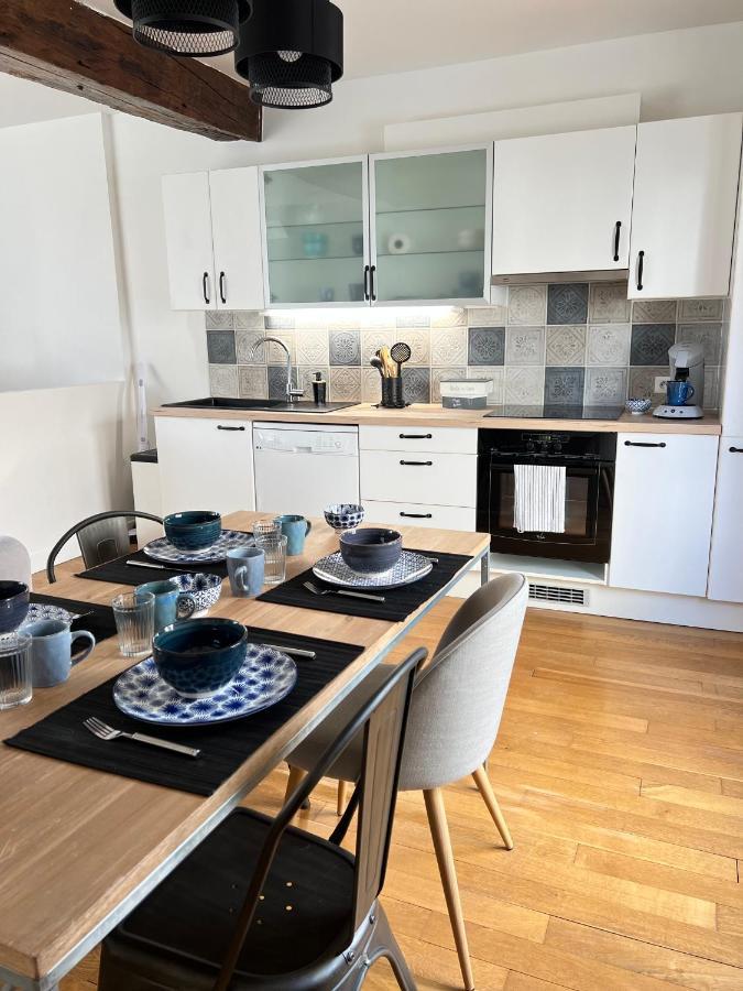 Le Rabelais, Superbe Appartement En Duplex, Proche Forteresse Et Monument Historique Chinon Eksteriør billede
